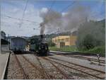 Nachdem die BDF HG 3/4 N° 3 der Blonay - Chamby Bahn aus der Revision von Meningen zur BC zurückgekehrt ist, hat sie von der SEG G 2 2/2 105 die Hauptlast der Dampfzüge übernommen. Doch hin und wieder wird auch die LEB G 3/3 N° 5 (Baujahr 1890) eingesetzt, so an diesem Augusttag. 
Die LEB G 3/3 N° 5 rangiert in Blonay um den Dampfzug nach Chaulin zu übernehmen. 

4. Augst 2024