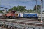 In Morges steht die TRAVYS Dieselok Bm 846 601-3 mit der UIC Nummer 92858846 601-3, die UIC Nummer ist tats�chlich, wie hier aufgef�hrt, in den ersten zwei Drittelen ohne Zwischenraum auf der Lok so vermerkt. Da der F�hrerstand besetzt ist, gehe ich davon aus, dass die Lok bei der BAM MBC eingesetzt werden wird; ansonsten habe ich nur die Info gefunden, dass sie 1960 gebaut wurde und vor der OC TRAVYS Zeit bei Scheuchzer im Einsatz stand. 

29. April 2026