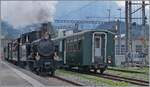 Die formschöne BDB (Brünig Dampf Bahn, vormals Ballenberg Dampfbahn) G 3/4 208 verlässt mit ihrem Dampfzug Meiringen in Richtung Brienz.