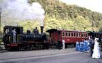 ZH E 3/3 Lok Nr.5 genannt Schnaggi-Schaggi Nahe Zürich am 06.09.1980. Der Zug war unterwegs für eine Hochzeitsgesellschaft.
