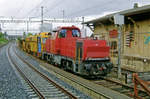 Am 841 008 steht mit ein Gleisbaugerat am 26 September 2010 bei Neuchatel.