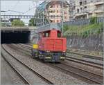 Vier Geleise, drei Strecken, zwei Stromsysteme und ein Zug, in diesem Fall ist kurz nach Gen�ve der SBB 234 105-5 in Richtung St-Jean unterwegs, wo das Signal bereits freie Fahrt anzeigt.