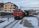 Ge 4/4 III 6473 der RhB mit einem IR Chur-St.