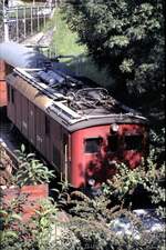 SBB Be 4/4 Nr.12 001, die Umrichterlok versteckt sich in Luzern am 24.08.1980.