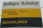 (132'417) - PostAuto-Haltestellenschild - Bolligen, Bahnhof - am 24.
