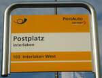 (134'539) - PostAuto-Haltestellenschild - Interlaken, Postplatz - am 27.