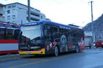 (284'143) - PostAuto Wallis - VS 581'437/PID 12'194 - eMercedes am 15- Januar 2026 beim Bahnhof Brig