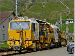 FO Furka-Oberalp-Bahn/207823/die-matisa-planier--und-stopfmaschine-r21rd-2 Die MATISA Planier- und Stopfmaschine R21RD-2 der SERSA in Andermatt. 24.05.2012 (Hans)