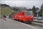 Die Züge Andermatt - Disentis werde meist von HGe 4/4II Lok über den Oberalppass befördert, wobei dann die Zuglok des Zugs Disentis - Andermatt nach der Abfahrt der Komposition in
