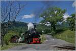  Festival Suisse de la Vapeur 2022 / Schweizer Dampffestival 2022  der Blonay-Chamby Bahn: Nachdem einige Reisende in Cornaux ausgestiegen sind, verlässt die G 2x 2/2 105 mit ihrem Dampfzug von