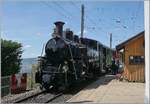 Bild mit (etwas) Aussicht: die HG 3/4 N� 3 ist mit ihrem Dampfzug in Chamby angekommen und wird in K�rze nach Chaulin fahren. 

9. Mai 2026