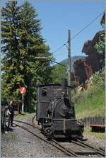 Festival Suisse de la vapeur 2026 (Schweizer Dampffestival 2026) - Die kleine Dampflok G 2/2 Ticino dampft in den Museumsbahnhof.