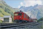 DFB Dampfbahn Furka Bergstrecke/671084/die-mgb-hgm-44-61-baujahr Die MGB HGm 4/4 61 (Baujahr 1967) wartet mit ihrem Personenzug 325 in noch schattigen Bahnhof von Gletsch auf die Weiterfahrt nach Oberwald.

31. August 2019