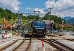 Einfahrt der MOB Ge 4/4 8001 mit dem Golden-Pass-Zug am 28.05.2012 in den Bahnhof Montbovon, mit diesen Zug fahren wir dann nach Zweisimmen.