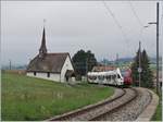 Der TPF RABe 527 193 ist bei Vaulruz als RE nach Fribourg unterwegs.

12. Mai 2020