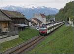 Zwei SBB RBDe 560 erreichen als RegionAlps R91 6120 von Brig erreicht sein Ziel St-Gingolph (Suisse). 

24. April 2024