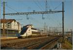 Ein TGV Lyria von Lausanne nach Paris fhrt in Bussigny durch.