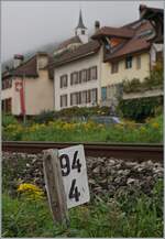 Ligerz, Kilometer 94.4 - von der Gegenseite her zeigt sich die Kilometertafel noch in gutem Zustand. Allem Anschein nach wird sie noch zwei bis drei Jahre gebraucht. 

8. Okt. 2025