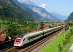 Als  Falschfahrt  ist ein RABDe 500 mit dem ICN 869 von Zürich Hbf.