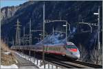 die-gotthardbahn-luzern---bellinzona---chiasso-luino-locarno/486179/ein-fs-trenitalia-etr-610-erreicht Ein FS Trenitalia ETR 610 erreicht als EC 153 von Luzern nach Milano den Bahnhof Göschenen.
17. März 2016