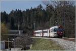 Damals noch schmalspurig von Bulle nach Broc Fabrique - Kurz vor Broc Village ist der TPF BDe 4/4 194 mit seinem Regionalzug auf dem Weg nach Broc Fabrique. 

2. M�rz 2021