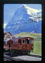 Jungfraubahn Lokomotive 9 vor der Eiger Nordwand.