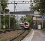 Neben dem kürzlich gezeigten ICN im IR90 Verkehr, war es nun an einen SBB ETR 610 einen IR zu vertreten, wobei dies fotografisch kaum zeigbar ist, da die ETR 610 hier im Italien Verkehr