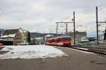Rorschach Heiden Bahn Triebwagen BDeh3/6 25 bei der Ausfahrt aus Heiden.