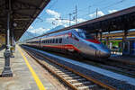 Der Trenitalia  Frecciargento“  ETR 610.004 (93 85 5 610 004-9 CH-TI) der Trenitalia (100-prozentige Tochtergesellschaft der Ferrovie dello Stato) hat am 26.