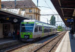 Nachdem er uns am 18.05.2018 als S 5 von Bern nach Neuchâtel (Neuenburg) gebracht hat, steht der dreiteilige BLS NINA RABe 525 006  Willisau   bzw. NINA 006 (NINA = Niederflur-Nahverkehrszug) nun wieder zur Rückfahrt als S5 nach Bern im Bahnhof Neuchâtel zur Abfahrt bereit.