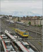 Das Foto ist so traurig wie schlecht: Der halbe  Train des Vignes  an wirklich unfotogener Lage in Lausanne am 12.