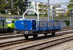Die selbstfahrenden Hubarbeitsbhnen XTm 99 85 9285 006-4 CH-ELTE der elbatech AG, abgestellt am 09.09.2021 im Bahnhof Spiez.