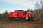 DB Schenker 298 334 solo am 10.02.2014 durch die Berliner Wuhlheide.