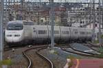 Hochgeschwindigkeitszug der AVE „renfe“ verlässt den Bahnhof von Lyon Part Dieu. 15.09.2022