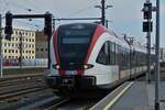 GKB Stadler GTW 5063.13 fährt in den Bahnhof von Graz ein. 02.06.2023