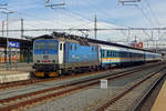br-362-umbau-br-363-auf-140kmh/691388/cd-362-109-steht-mit-ein CD 362 109 steht mit ein ALEX/Zapadny Express in Plzen am 22 Februar 2020.