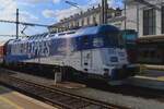 CD 380 017 steht mit KOMETA EXPRESS Werbung am 19 September 2024 in Brno hl.n.