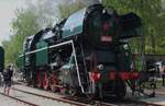 d-eisenbahnmuseum-lun-u-rakovnka-3/850451/aus-olomouc-kam-am-11-mai Aus Olomouc kam am 11 Mai 2024 der 464.202 ins Eisenbahnmuseum in Luzna u Rakovnika. Nach neue Kohle bekommen zu haben, bereitet die Laubfroasch sich fr die Parade am Drehscheibe vor und lasst sich gerne fotografieren.