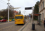 Nun haben wir mit dem O-Bus Nr. 62 der MĚSTSKÁ DOPRAVA Mariánské Lázně s.r.o. (MDML) als Linie 7 am 20.04.2023 in Marienbad (Mariánské Lázně) die Haltestelle Nádraží (Bahnhof) erreicht.