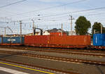 Vierachsiger Drehgestell-Containertragwagen 33 54 4663 749-8 CZ-MT, der Gattung Sggnss 80´, der METRANS Rail s.r.o.