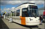 moBiel 5013 vom Typ GTZ 8-B der Hersteller Vossloh Kiepe/HeiterBlick für die Stadtwerke Bielefeld auf der InnoTrans 2012 in Berlin